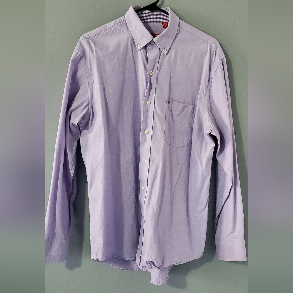 Izod Men's Size Medium Light Purple Button Down Shirt